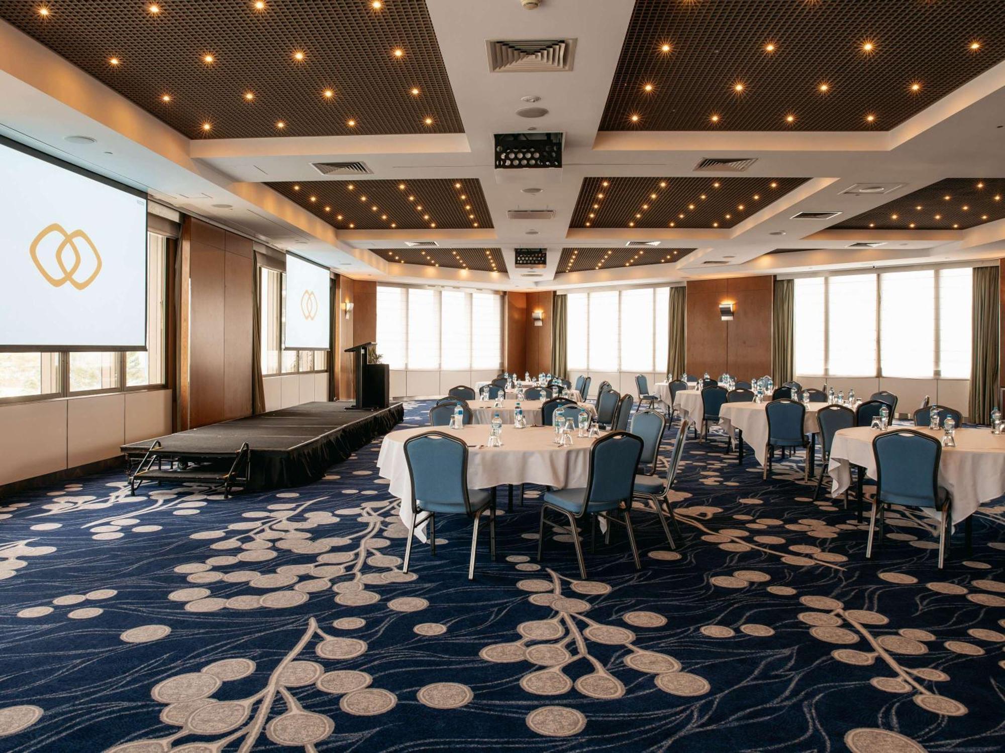 Sofitel Gold Coast Broadbeach מראה חיצוני תמונה The ballroom